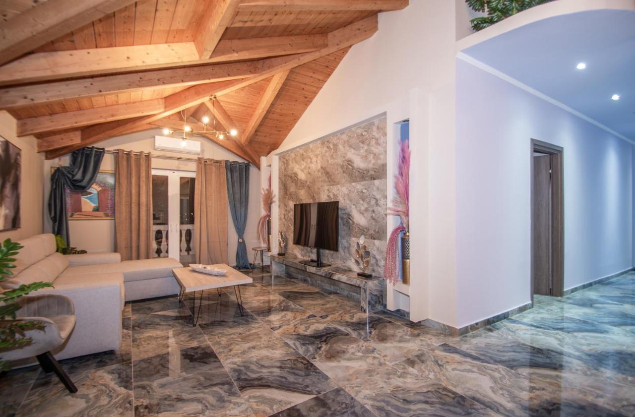 Casa Di Voz Shared Villa Studios By "Elite" Gaitani Exterior foto